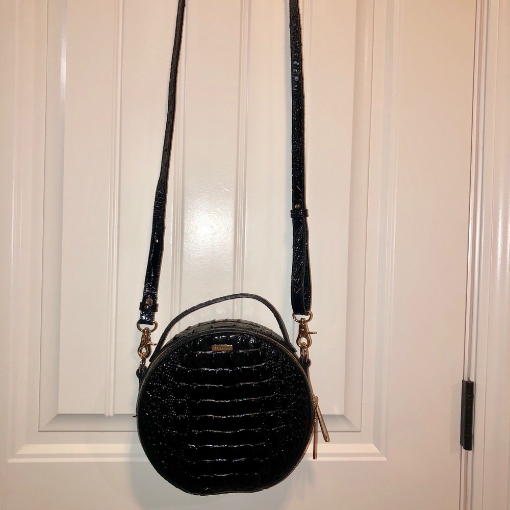 Lane circle crossbody bag